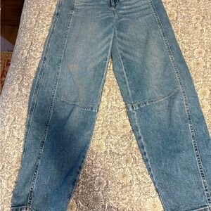 Classic High-Waist Barrel Leg Women’s Jeans - Blue
